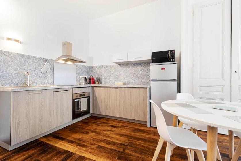 Appartement 2 Pieces Jean Mace Et Stationnement 리옹 외부 사진
