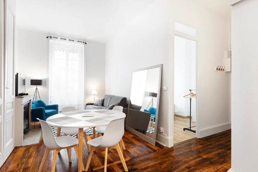 Appartement 2 Pieces Jean Mace Et Stationnement 리옹 외부 사진
